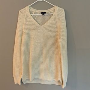 White knitted sweater